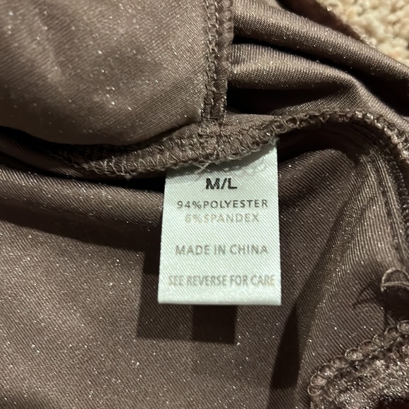 Wishlist crushed velvet over sized short sleeve top - Picture 7 of 8